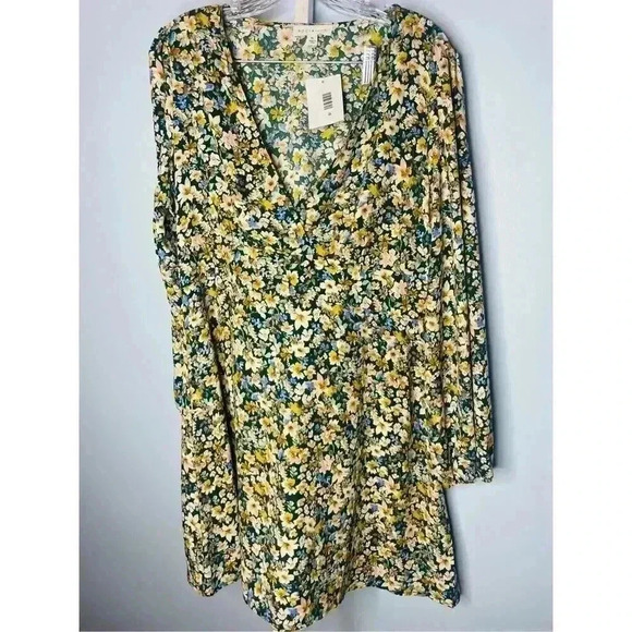 Socialite New With Tag Ditsy Print Long Sleeve Mini dress Deep Hunter XL - Picture 2 of 6
